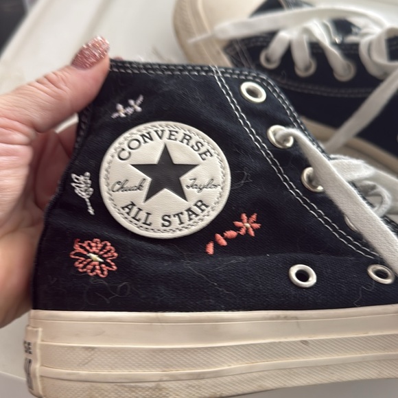 Converse Embroidered Hi Tops - Picture 2 of 5